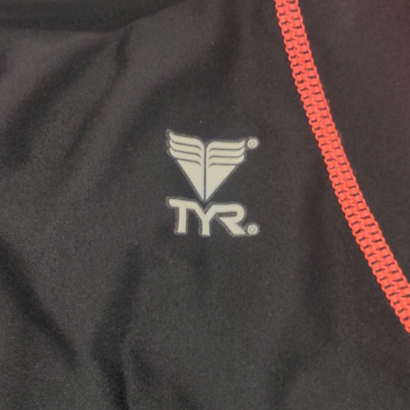 TYR Training Racing Swimsuit 32 - Picture 2 of 4